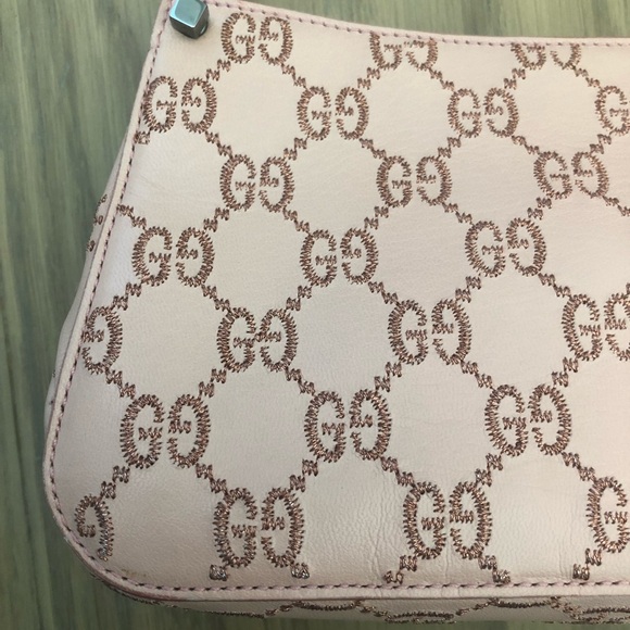 Vintage Gucci pink leather monogram shoulder bag - Picture 2 of 9